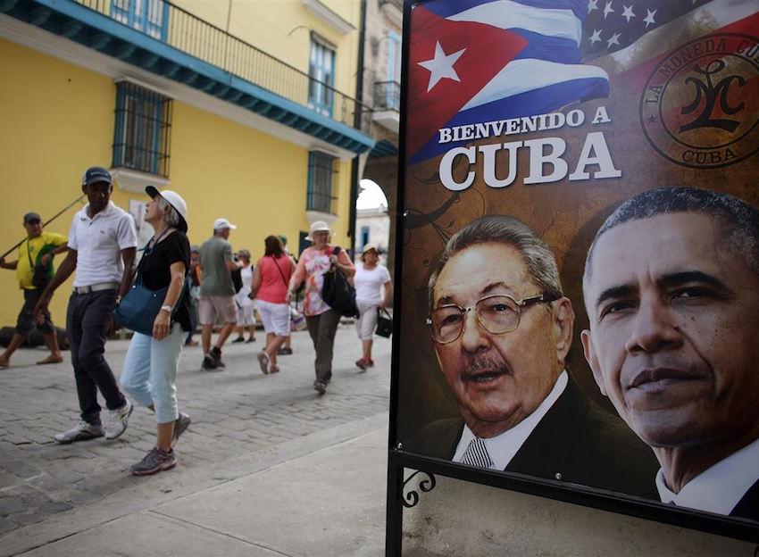 Cartel de bienvenida para Obama en Cuba