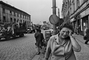 Foto de Josef Koudelka en Praga en 1968