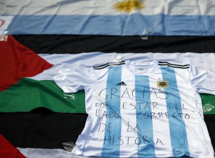 Argentina no juega sobre tumbas palestinas