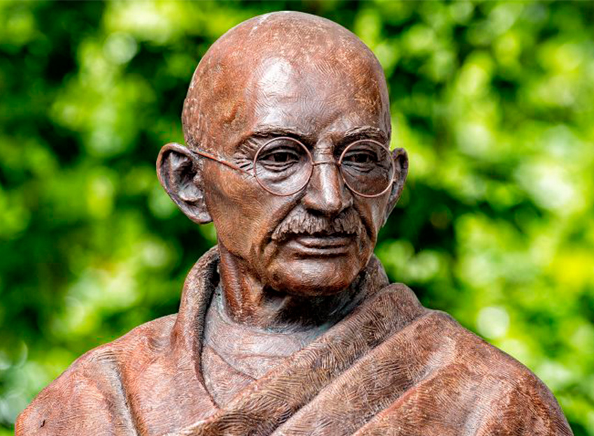 El cáncer de la mentira Gandhi